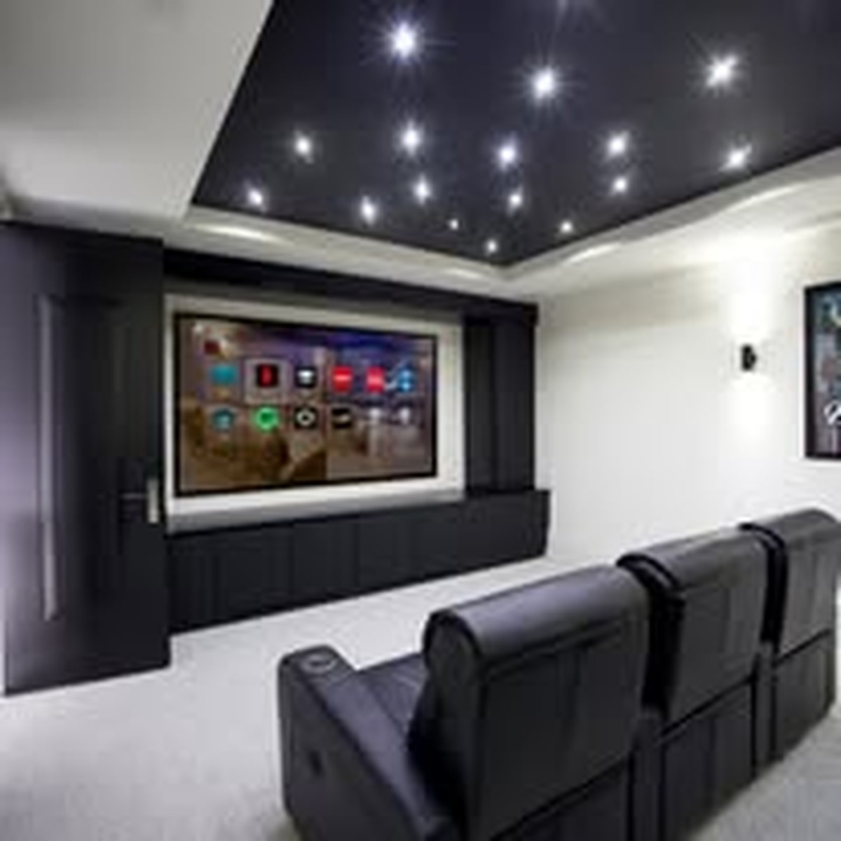 Dolby Cerified 7.2 theatre room